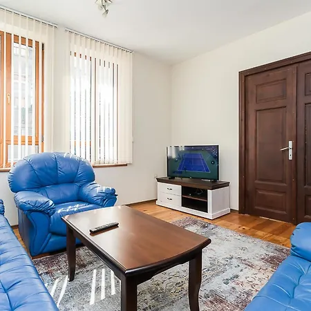 South San Stefano With 3 Bedroom, Garden And Free Garage Appartement Varna